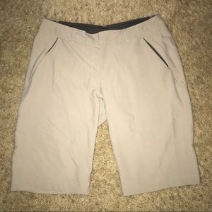 Size 6 women’s Patagonia shorts